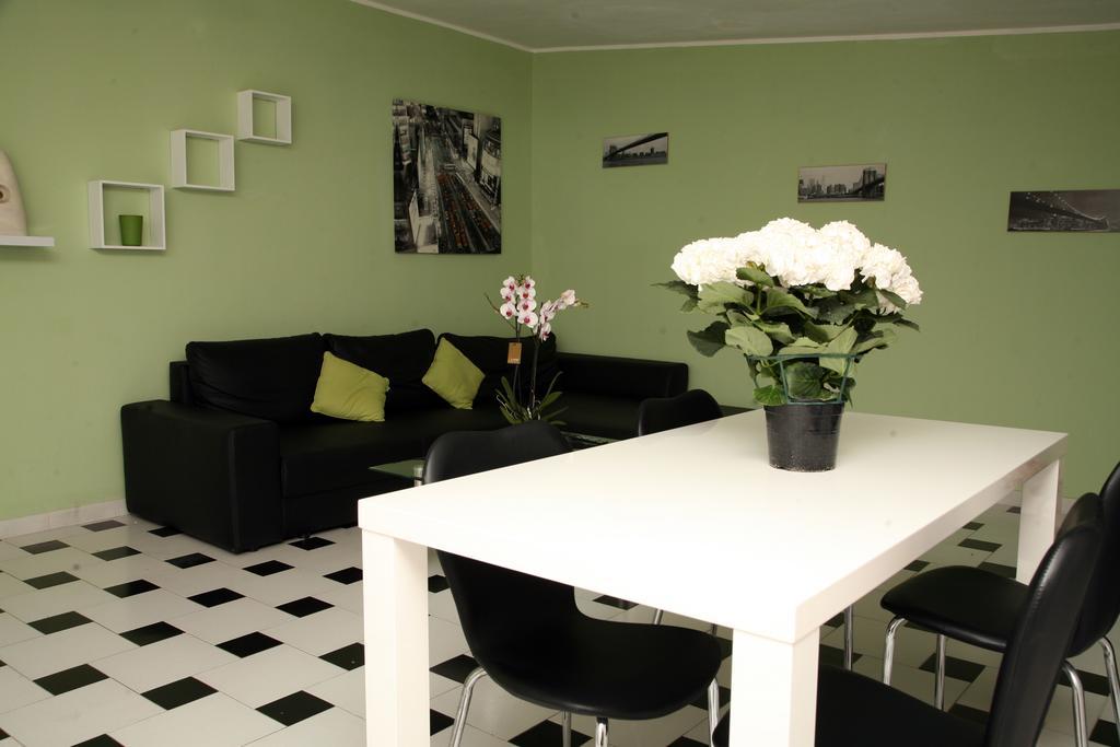 كالياري De Amicis Apartment الغرفة الصورة