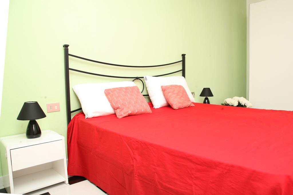كالياري De Amicis Apartment الغرفة الصورة